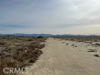 105 E Avenue H, North Antelope Valley, CA 93535 - Image #2