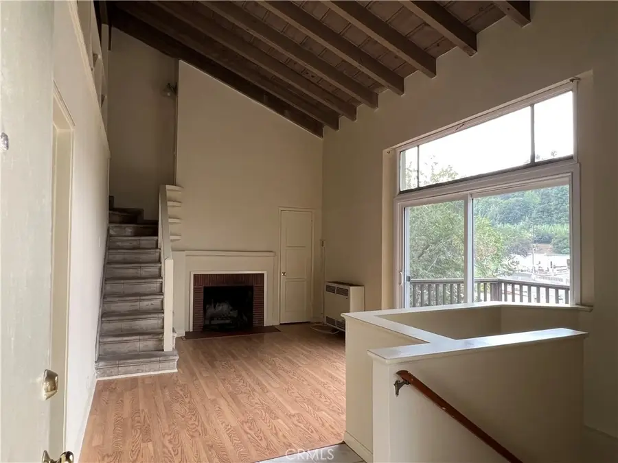 3107 Hollycrest Drive, Los Angeles, CA 90068 - Image #2