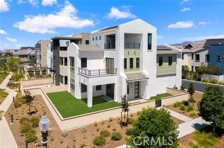 123 Bosal, Irvine, CA 92618