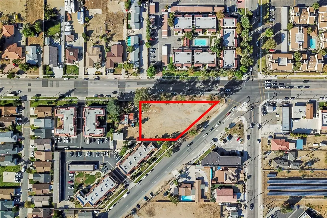 8916 Fontana Avenue, Fontana, CA 92335 - Image #1