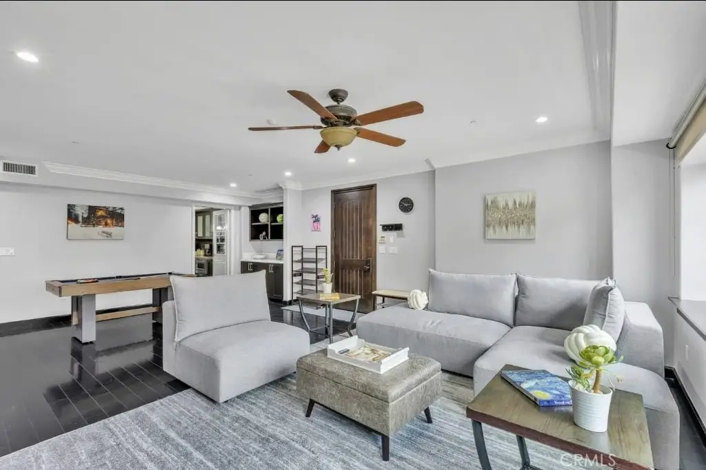 155 Cordova Street #203, Pasadena, CA 91105 - Image #1