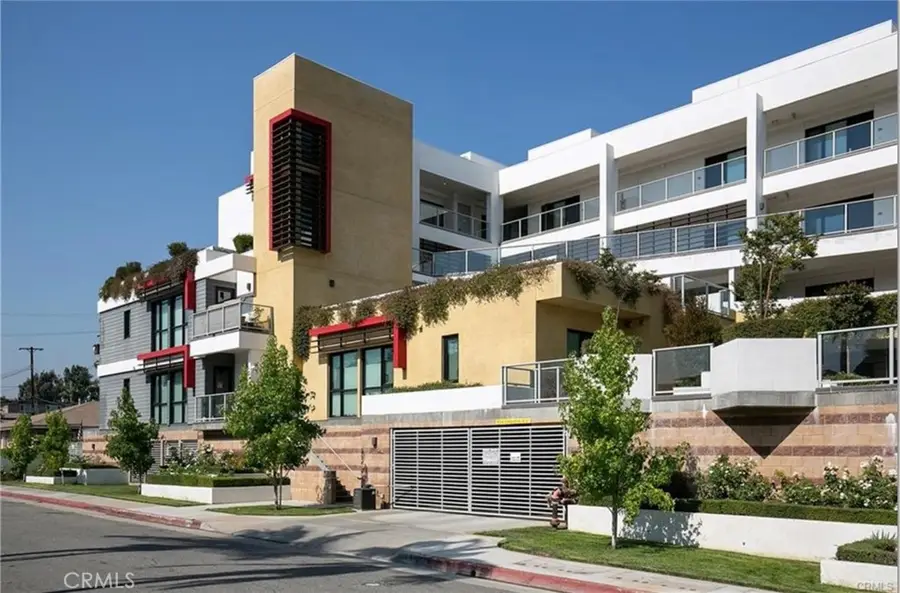 210 N Monterey #208, Alhambra, CA 91801 - #3