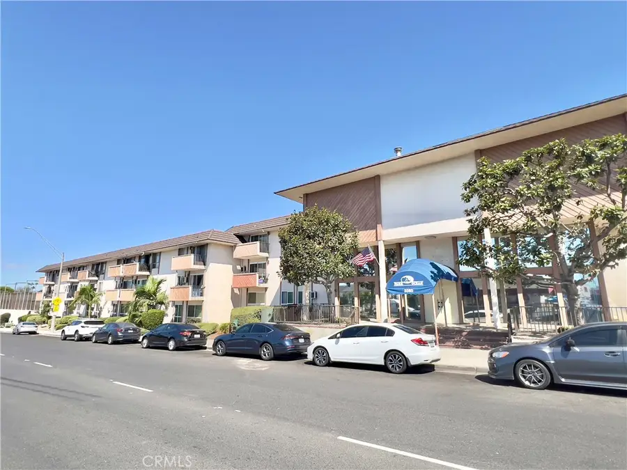 5585 E Pacific Coast #152, Long Beach, CA 90804 - Image #2