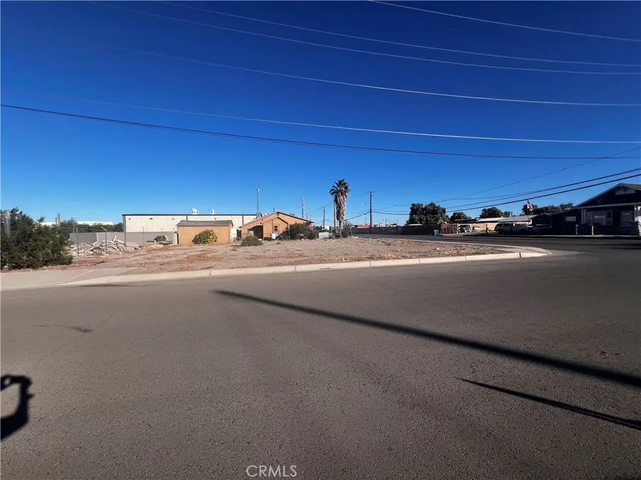 521 Quivera, Needles, CA 92363 - #2