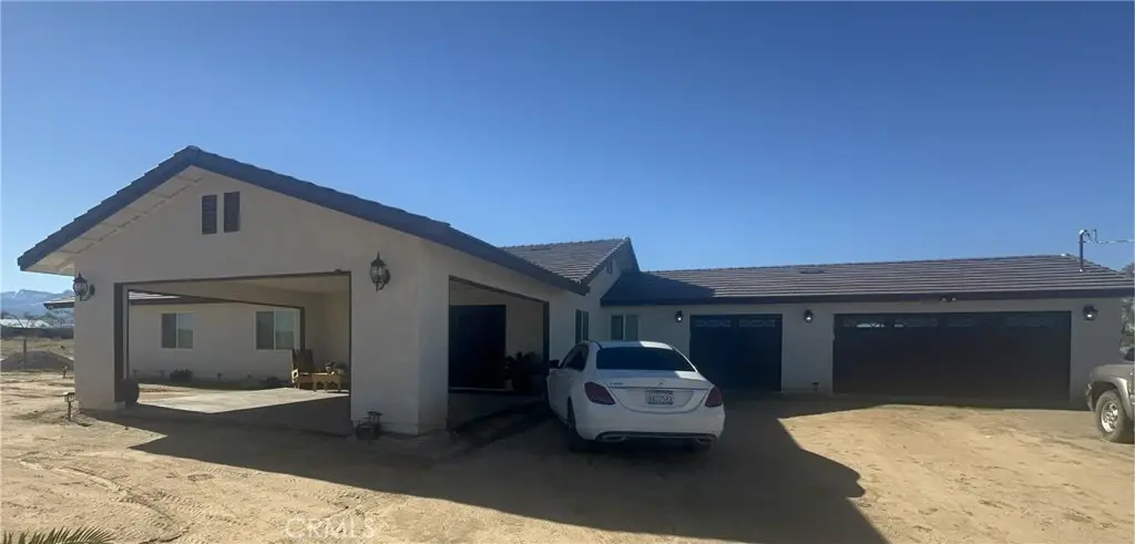 14426 Tumbleweed Road, Phelan, CA 92371 - Image #1