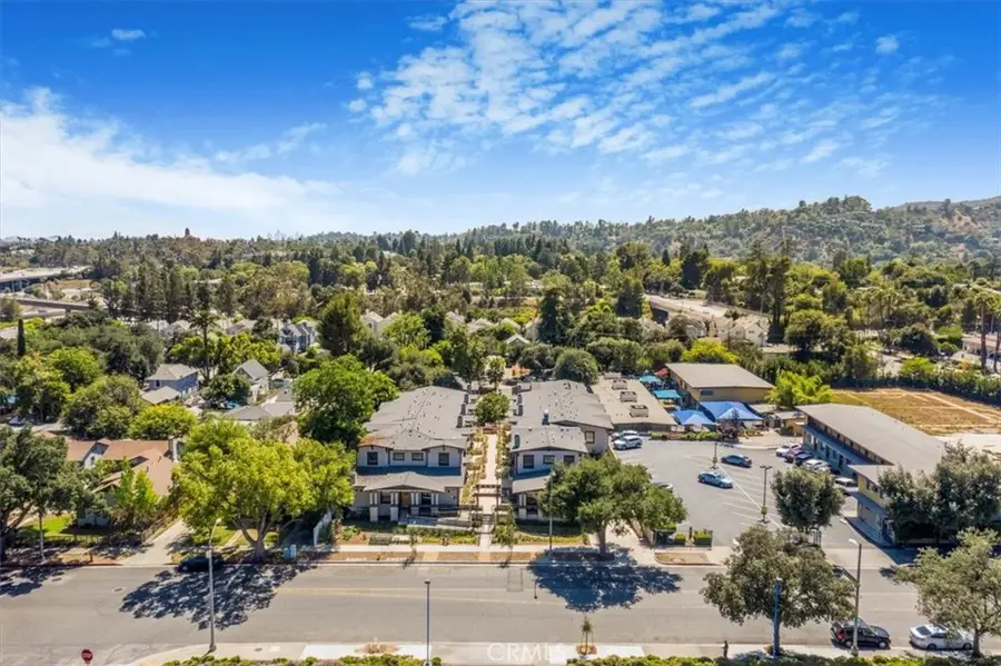 569 Lincoln Avenue #8, Pasadena, CA 91103 - Image #2