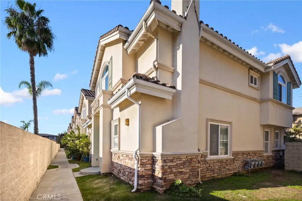 841 S Greenwood #D, Montebello, CA 90640 - #1