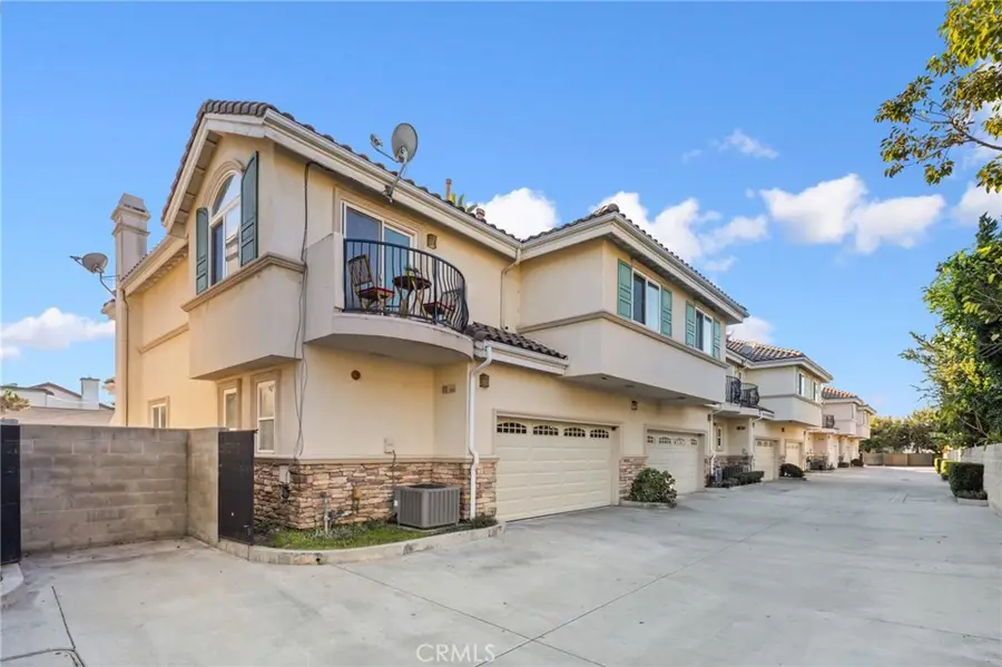 841 S Greenwood #D, Montebello, CA 90640 - #3