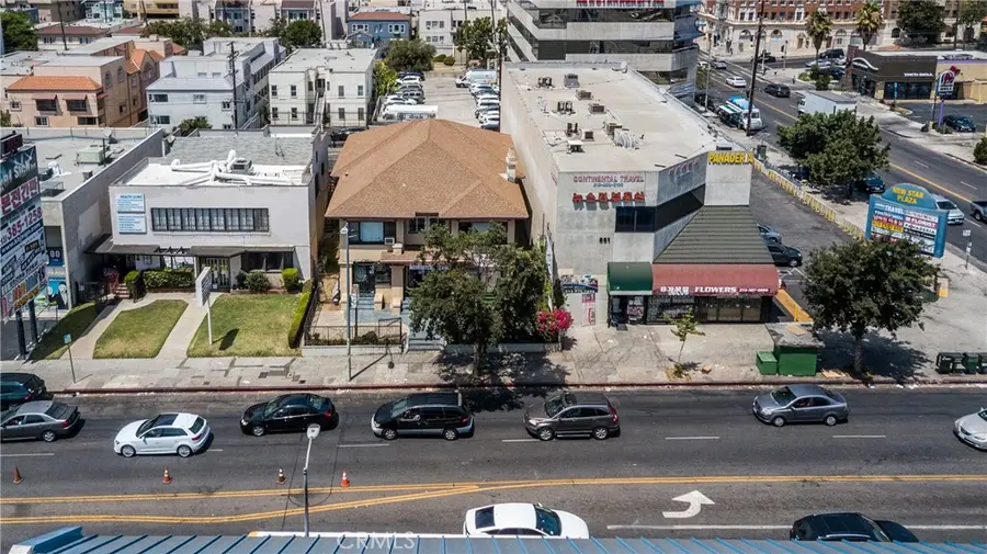 811 S Vermont, Los Angeles, CA 90005 - Image #3