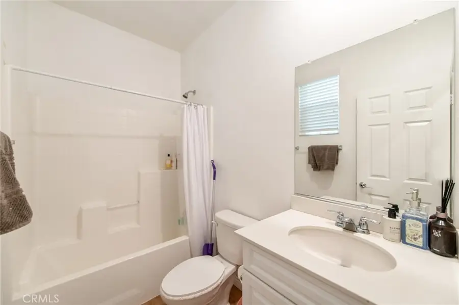 6043 Rosewood, Eastvale, CA 92880 - Image #3