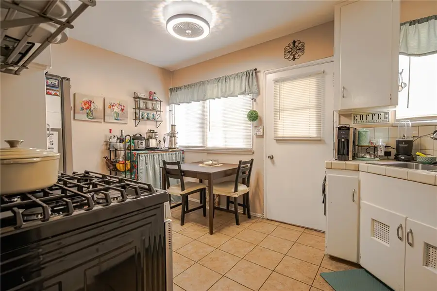 813 W Ramona Road, Alhambra, CA 91803 - #3