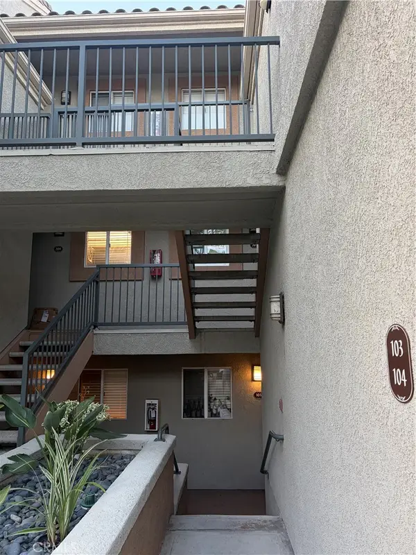 3408 Hathaway Avenue, Long Beach, CA 90815