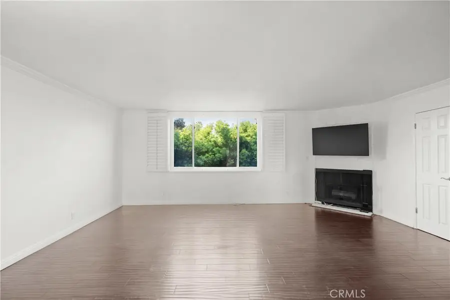 1317 12th Street #8, Santa Monica, CA 90401 - #2