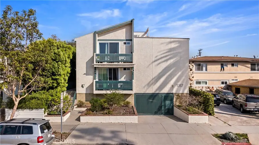 1317 12th Street #8, Santa Monica, CA 90401 - #3