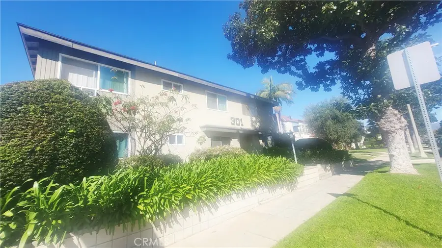 301 N Palm Avenue, Alhambra, CA 91801 - #2