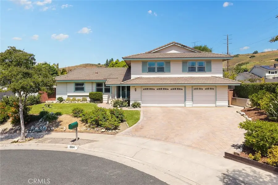1204 Birchcrest Avenue, Brea, CA 92821 - #2