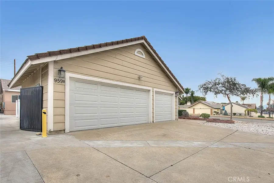 959 Kenwood, Upland, CA 91784 - #2