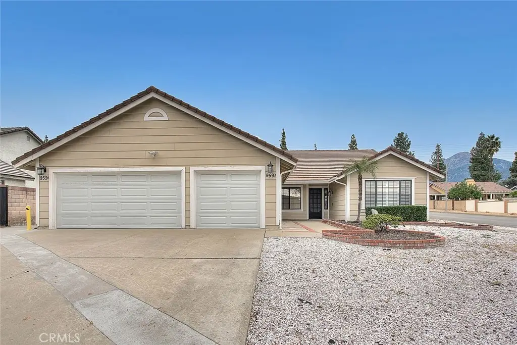 959 Kenwood Street, Upland, CA 91784 - #1