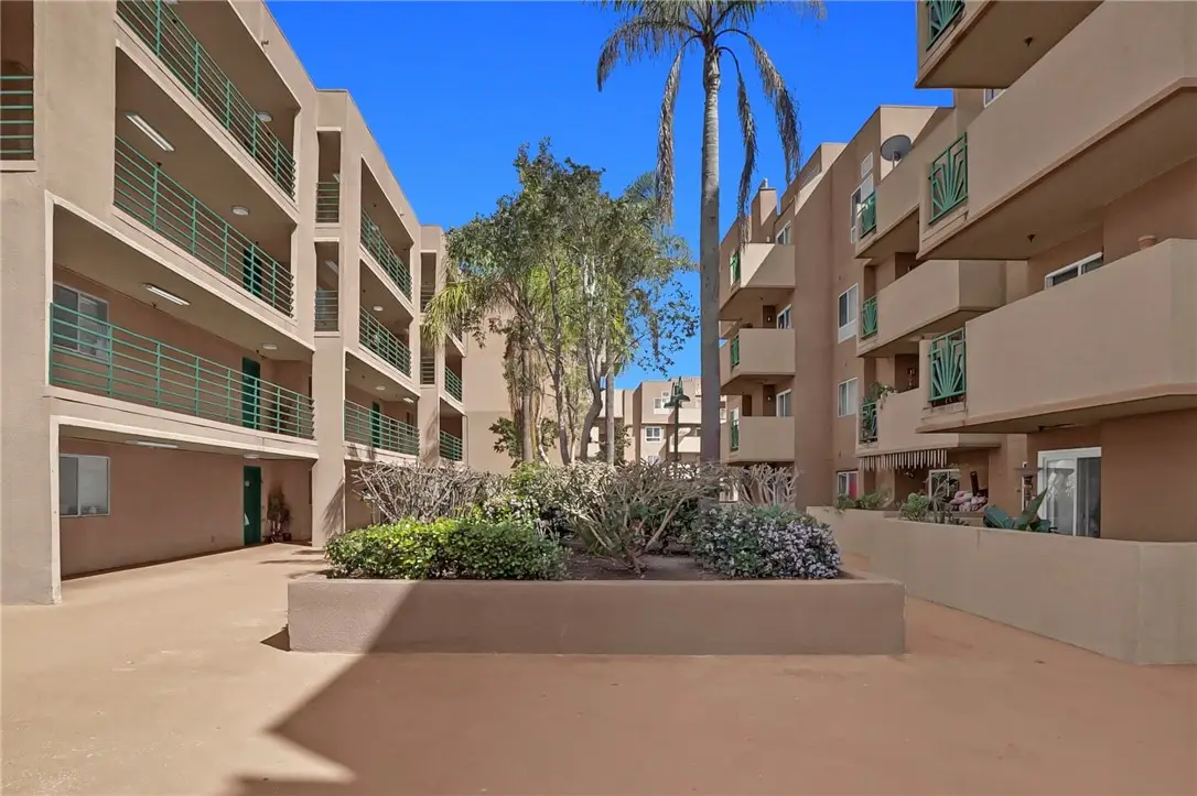 450 E 4th Street #319, Santa Ana, CA 92701 - #1