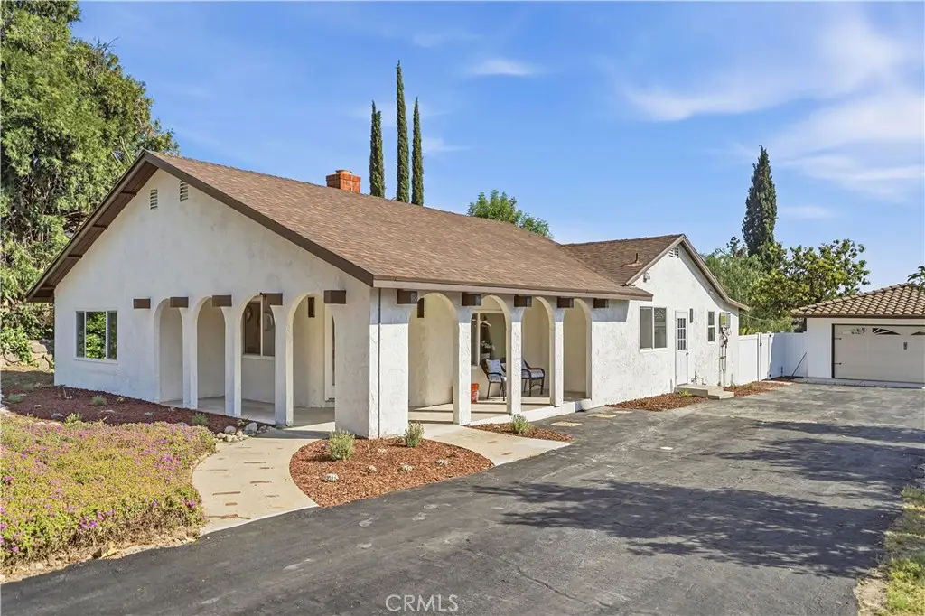 944 Alamosa, Claremont, CA 91711 - #1