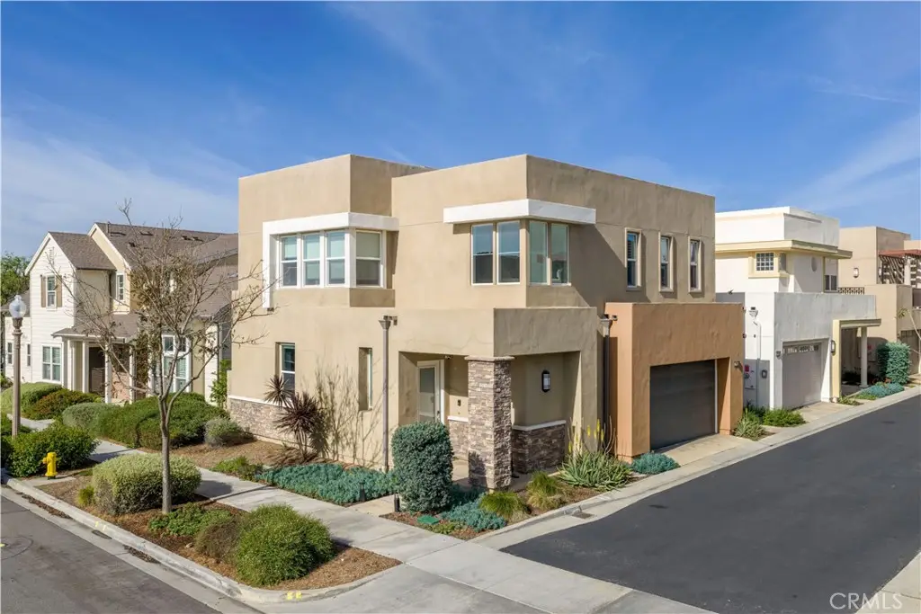 109 Newall, Irvine, CA 92618 - #1