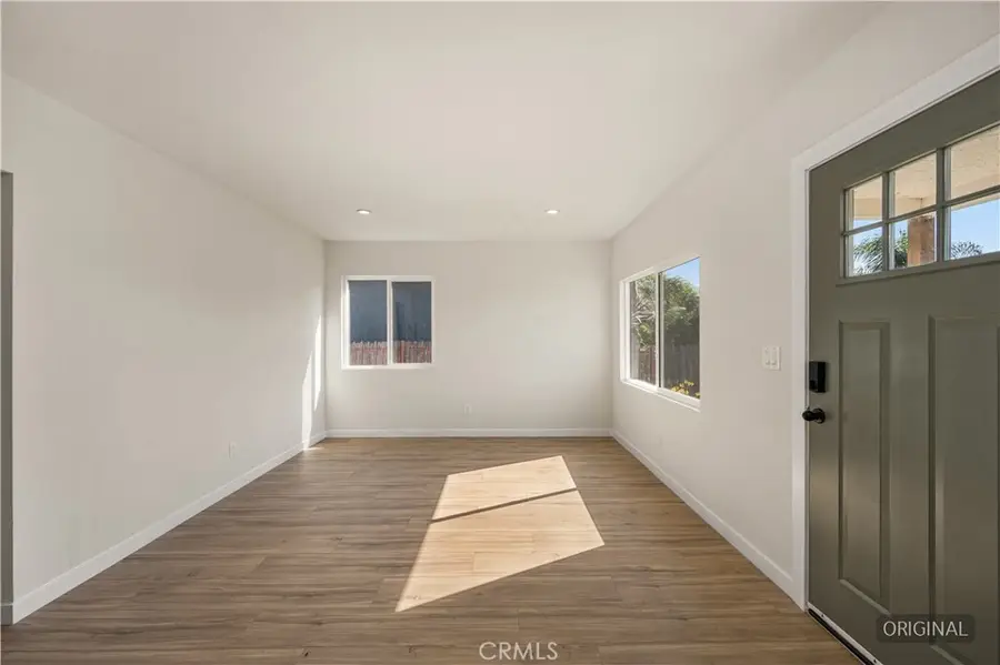 1306 S Cliveden Avenue, Compton, CA 90220 - #3