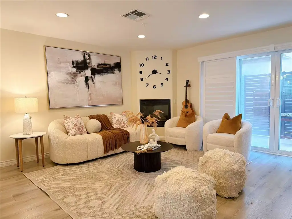 1133 S Hoover Street #314, Los Angeles, CA 90006 - #1