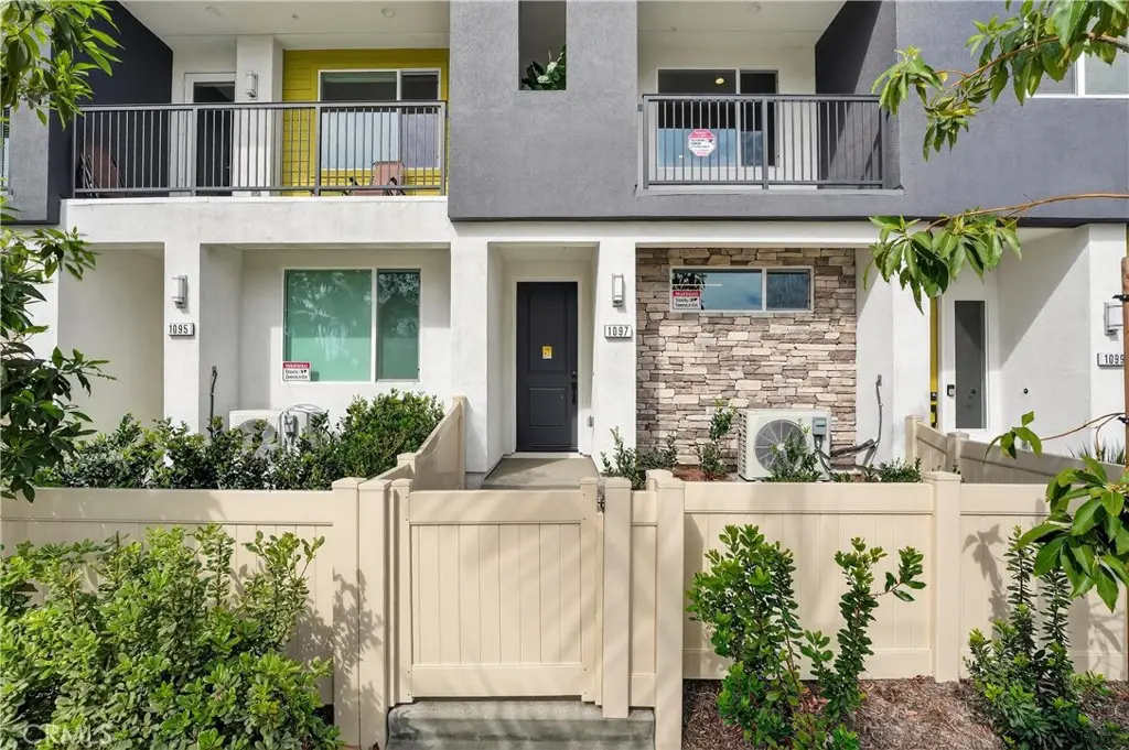 1097 N Harbor Blvd, Anaheim, CA 92801 - #1