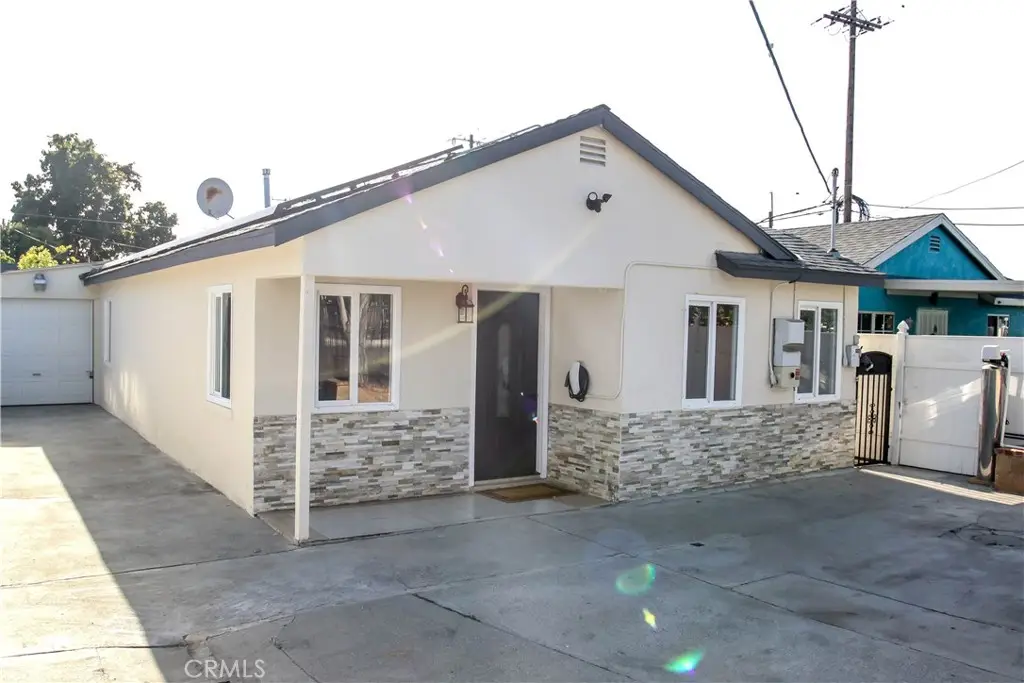13409 Willowbrook Ave, Willowbrook, CA 90222 - #1