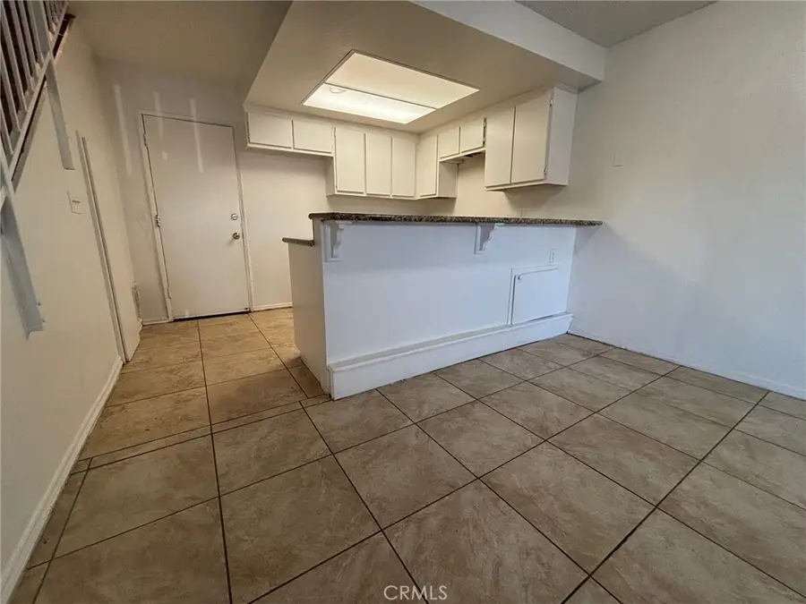 16595 Upland #E, Fontana, CA 92335 - #3
