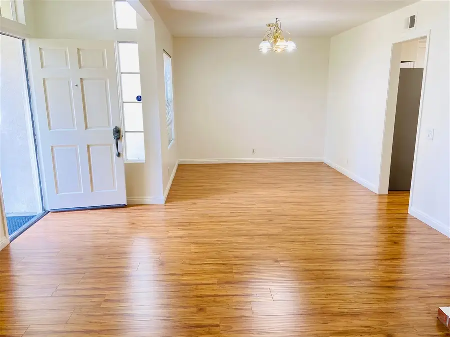 26 Georgetown, Irvine, CA 92612 - #3
