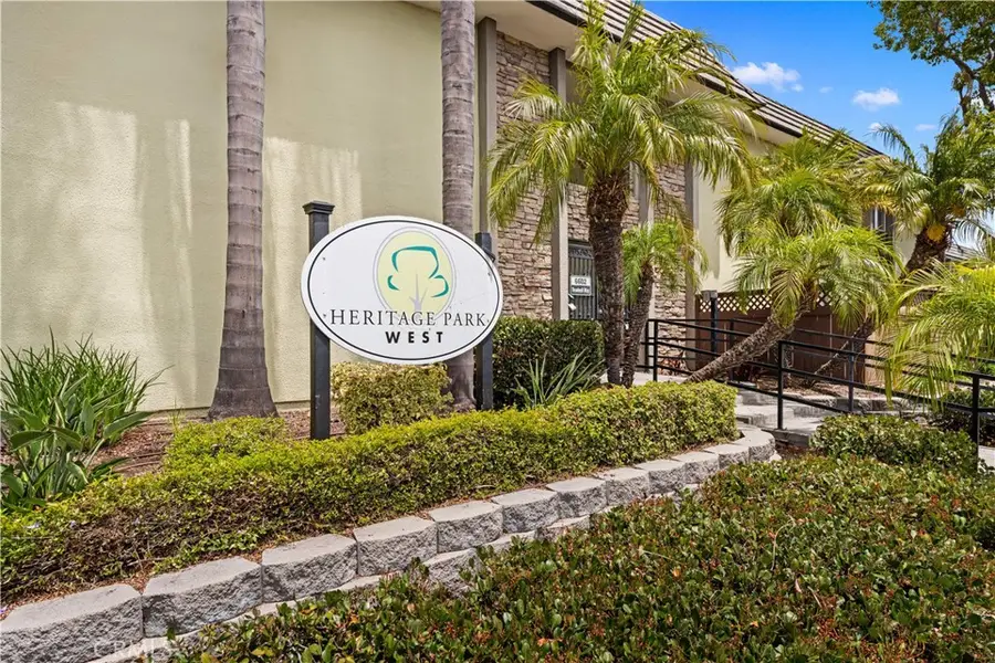 6602 Beadnell Way #22, San Diego, CA 92117 - #2