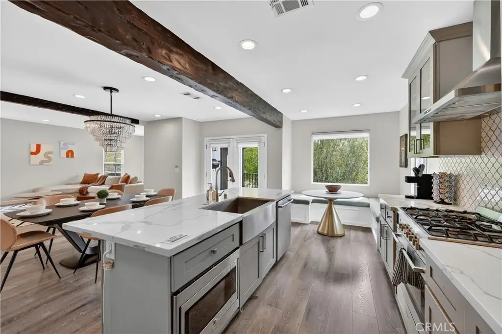 1029 Keniston Avenue, Los Angeles, CA 90019 - #1