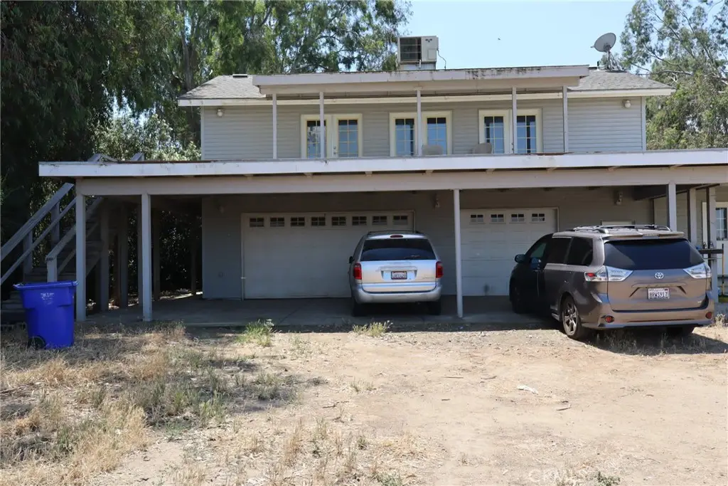 10654 Avenue 104, Pixley, CA 93256 - #1