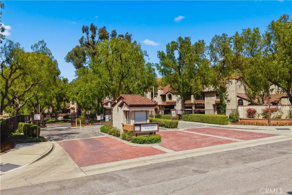 19 Wildflower Place, Phillips Ranch, CA 91766 - #1