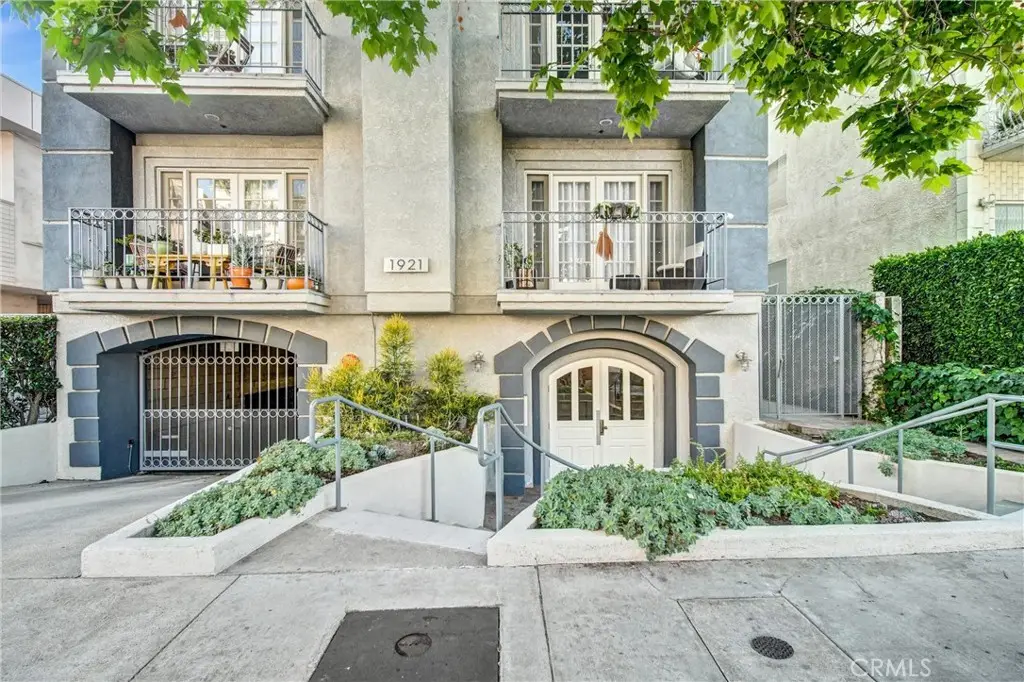 1921 Malcolm Avenue #201, Los Angeles, CA 90025 - #1