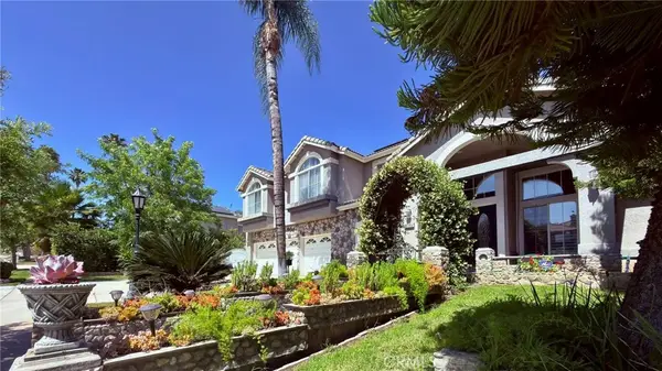 2784 James Street, Corona, CA 92881
