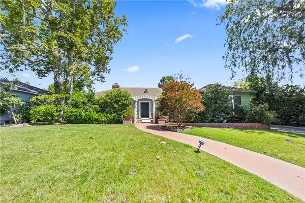 3521 Yorkshire Road, Pasadena, CA 91107