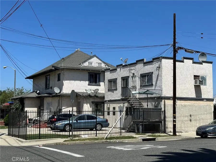 702 N Garey, Pomona, CA 91767 - #3