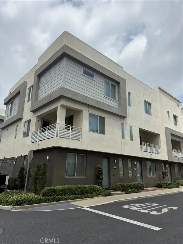 1884 S Westside #52, Anaheim, CA 92805