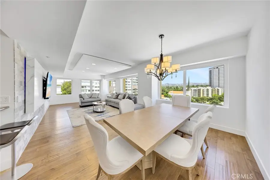 10520 Wilshire Blvd #902, Los Angeles, CA 90024 - #2