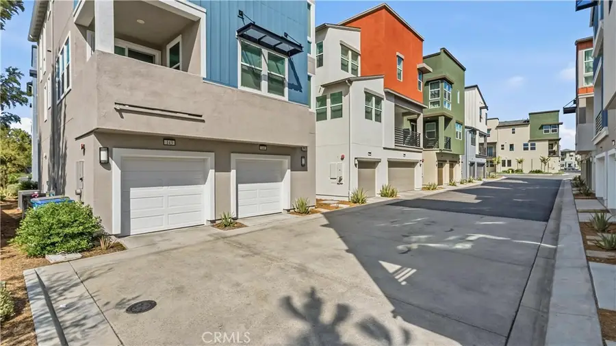 143 Fable, Irvine, CA 92618 - #2