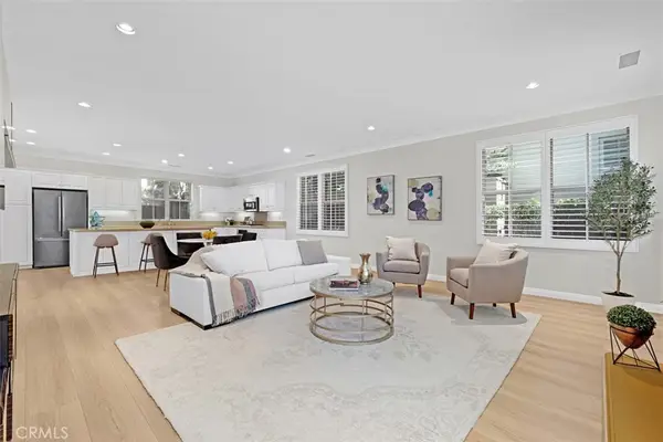 231 Mantle, Irvine, CA 92618