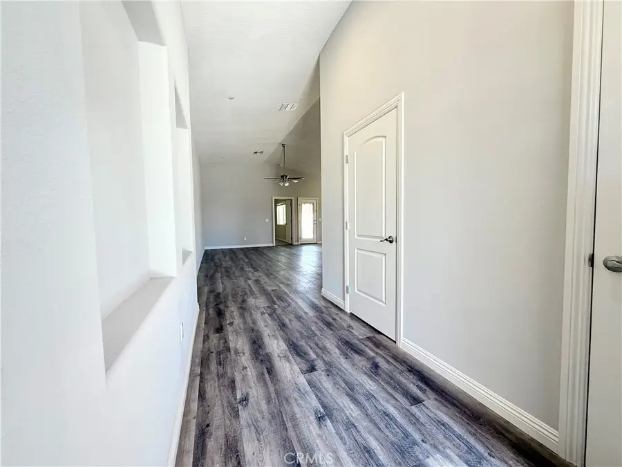 1140 Monterey, Barstow, CA 92311 - #3