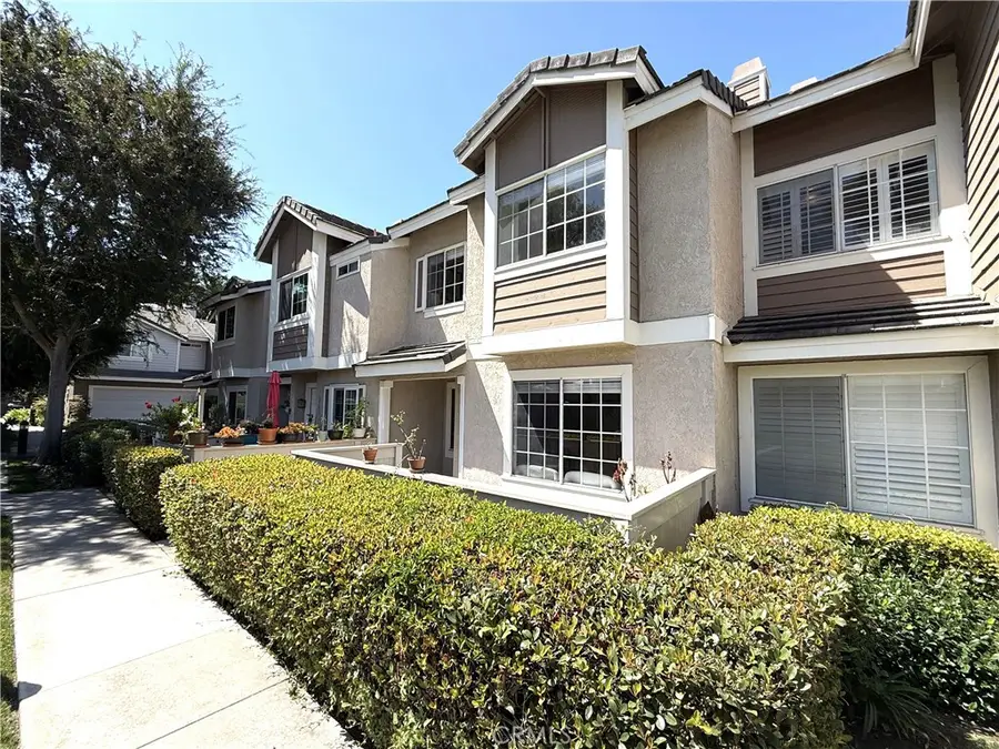 56 Christamon S, Irvine, CA 92620 - #3