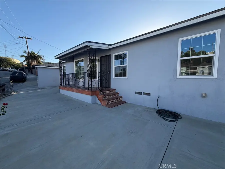 3656 Pomeroy Street, Los Angeles, CA 90063 - #2