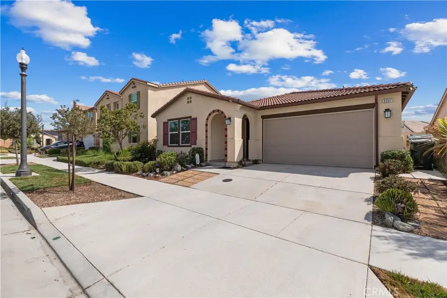 3337 S Honeysuckle Avenue, Ontario, CA 91761 - #2