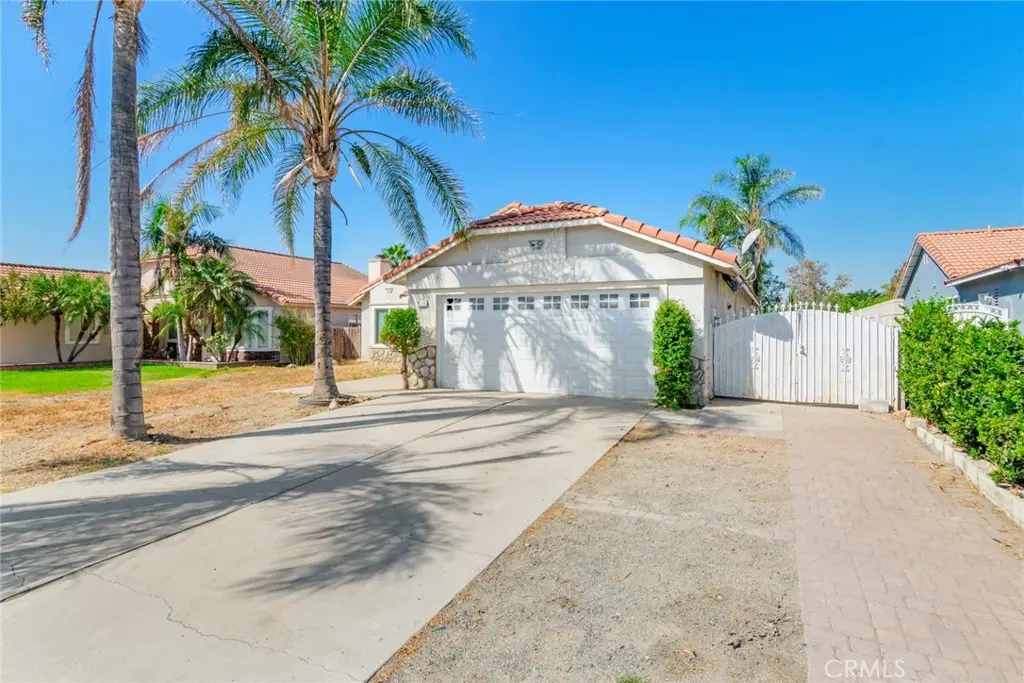 8344 Bermuda Court, Fontana, CA 92335 - #1