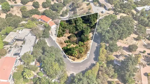 943 Hillcrest Drive, Pomona, CA 91768