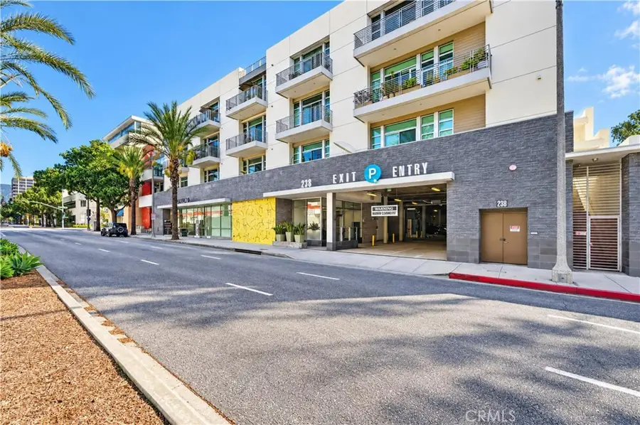 238 S Arroyo Parkway #303, Pasadena, CA 91105 - #2